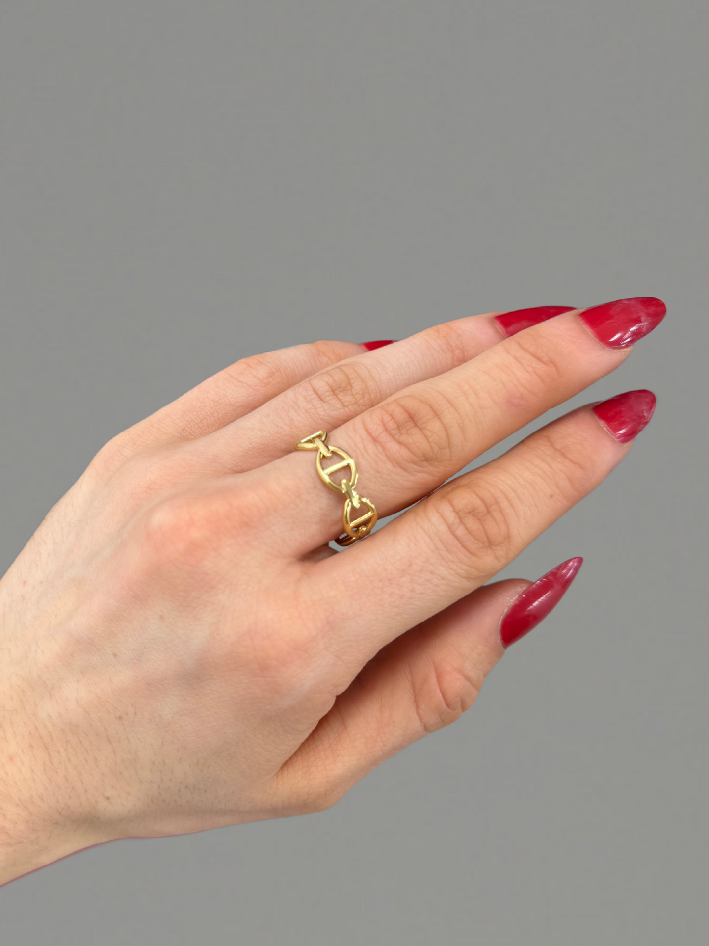 Bague à maillons dorée