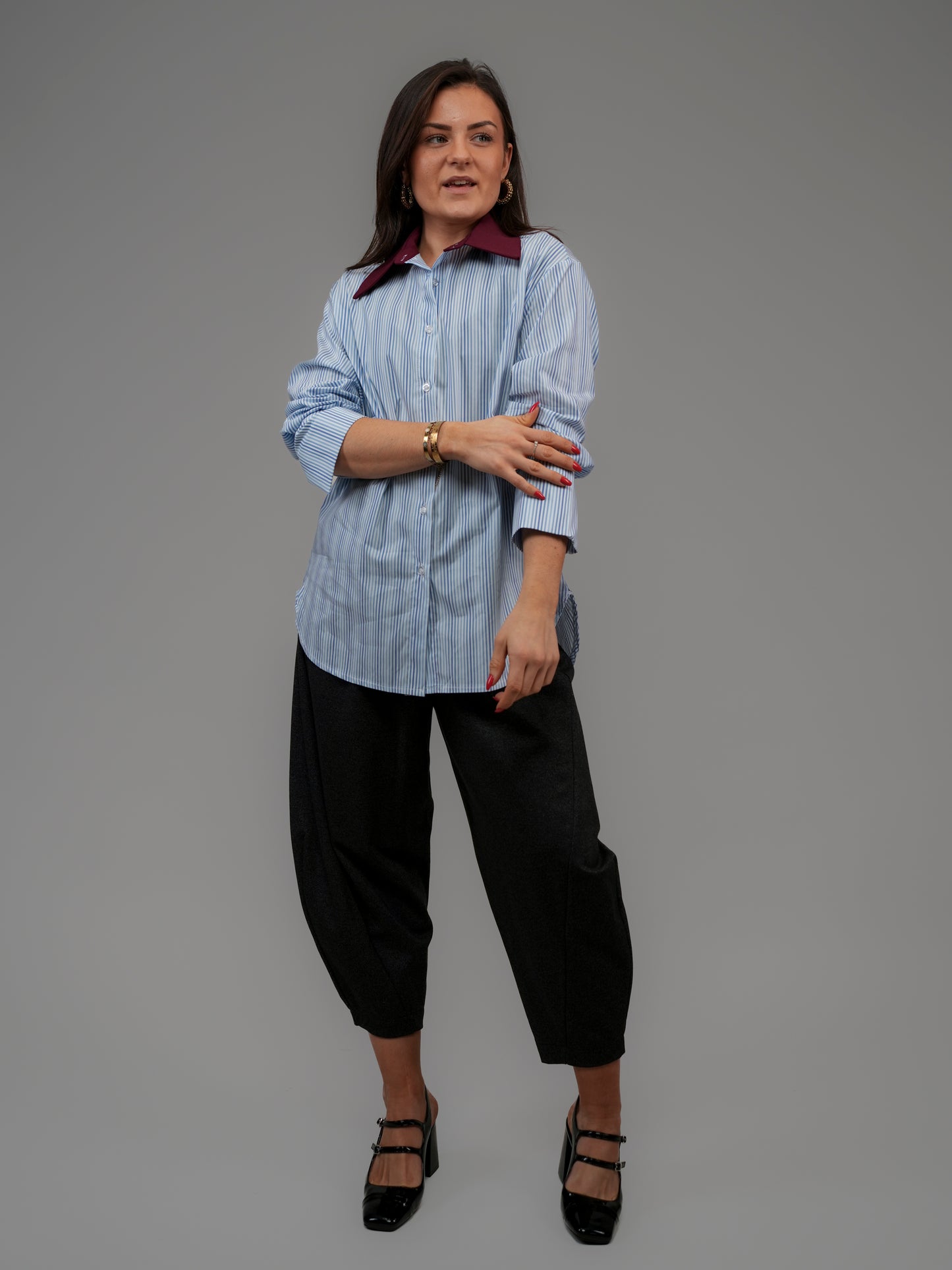 Chemise rayée col bordeaux