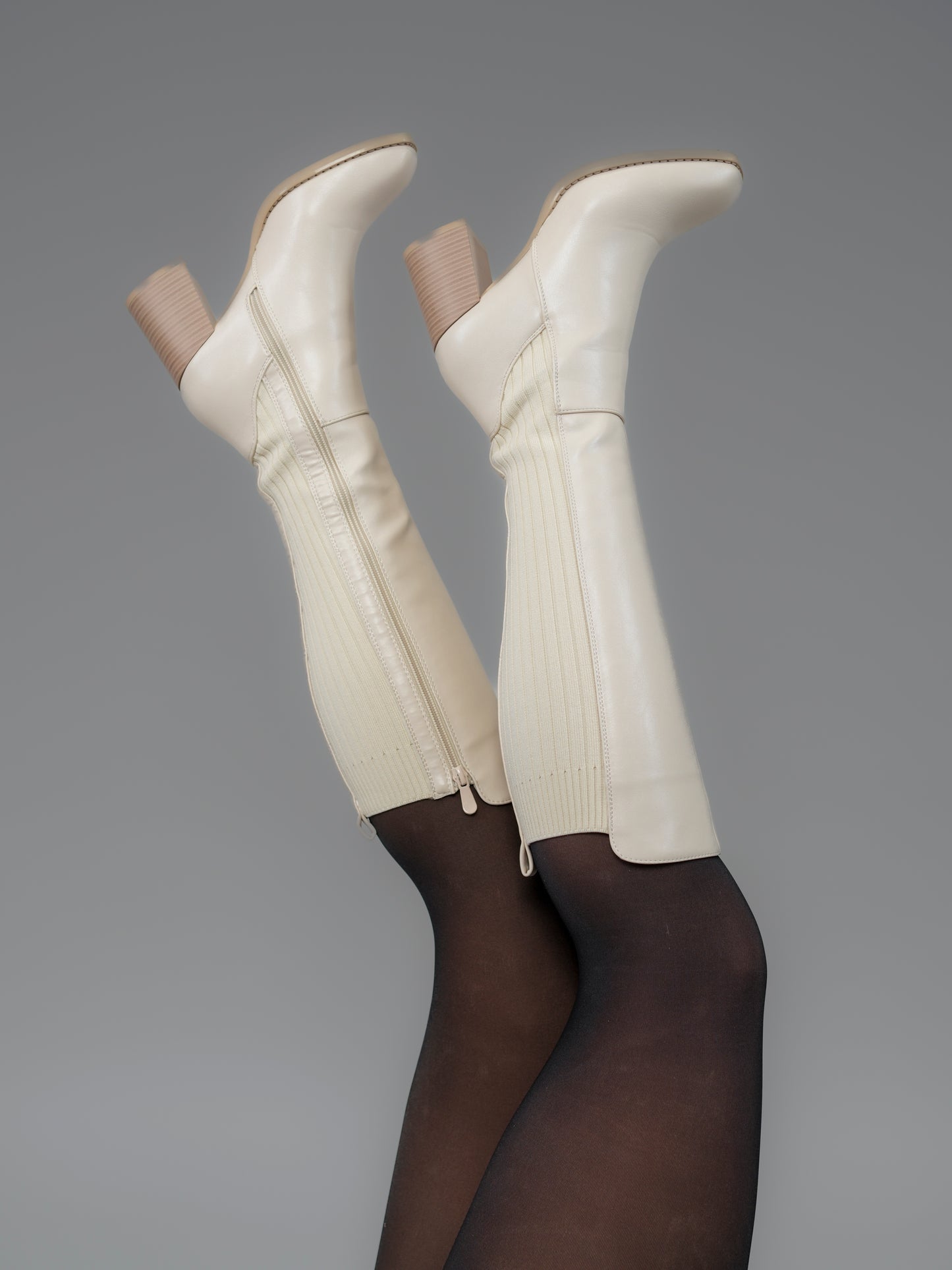 Bottes beiges élastiques