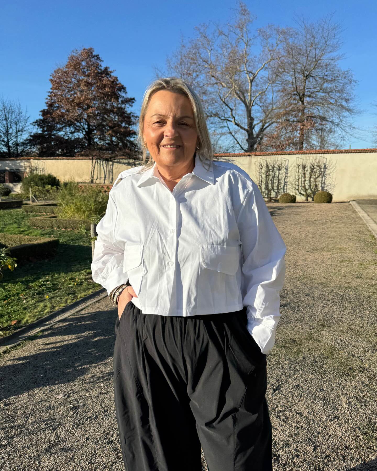 Chemise courte à poches blanche