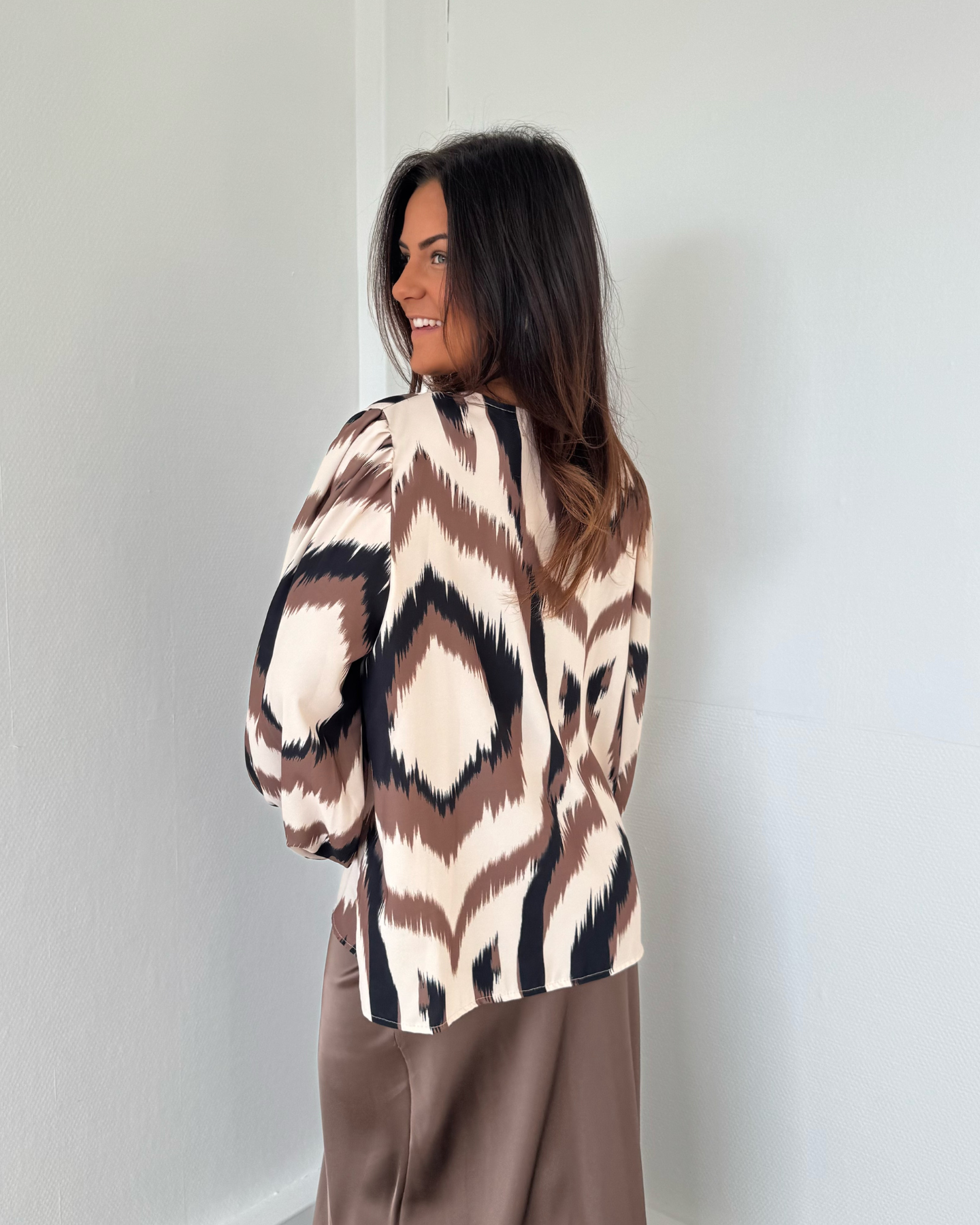 Blouse imprimée beige