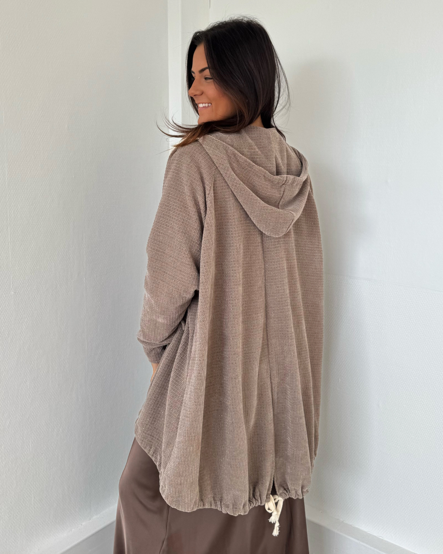 Veste oversize à capuche taupe