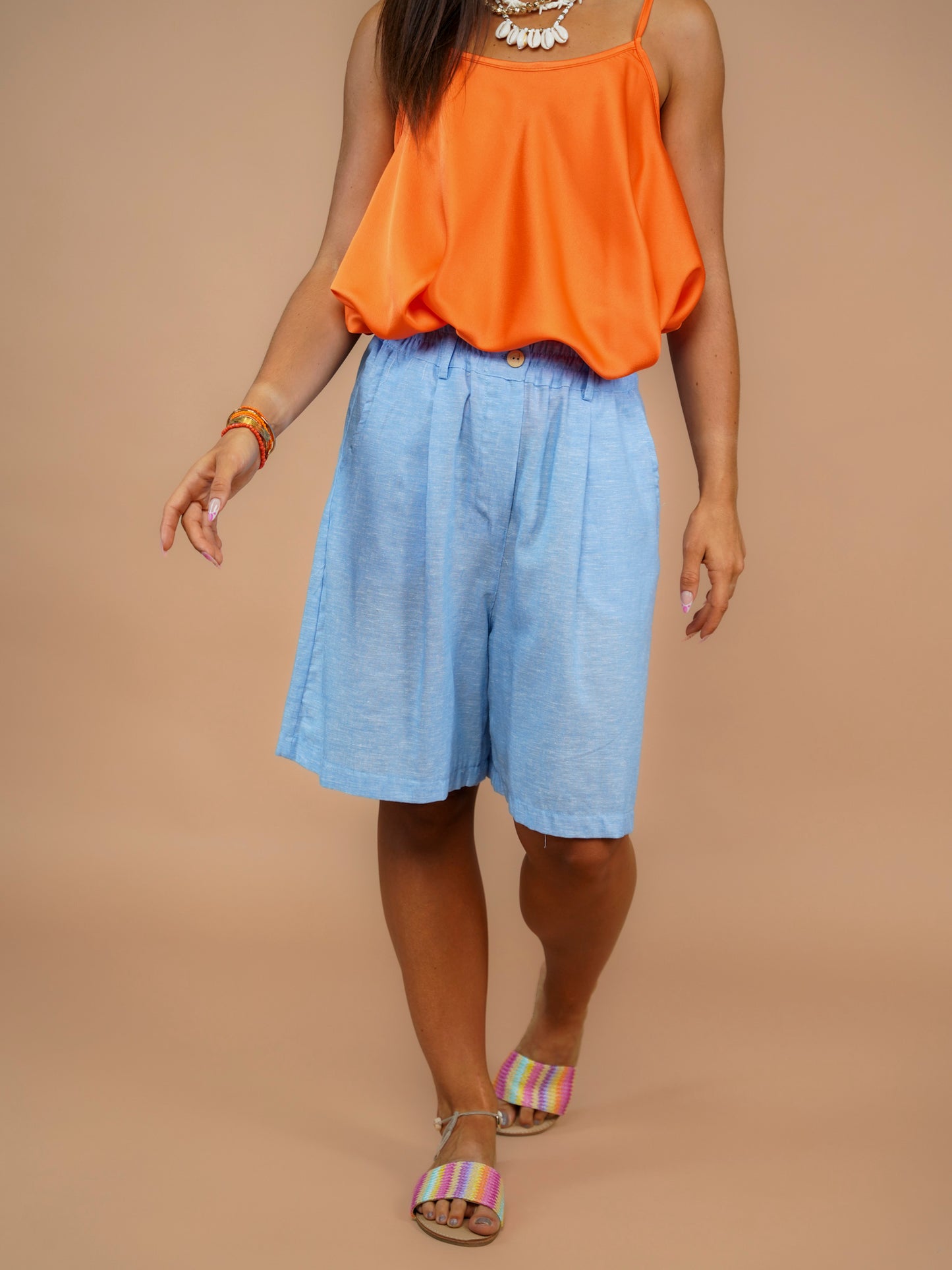 Short bleu - 1838