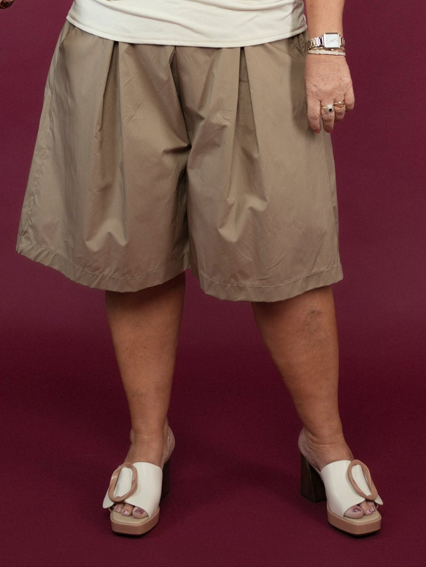 Mules nude à talon épais