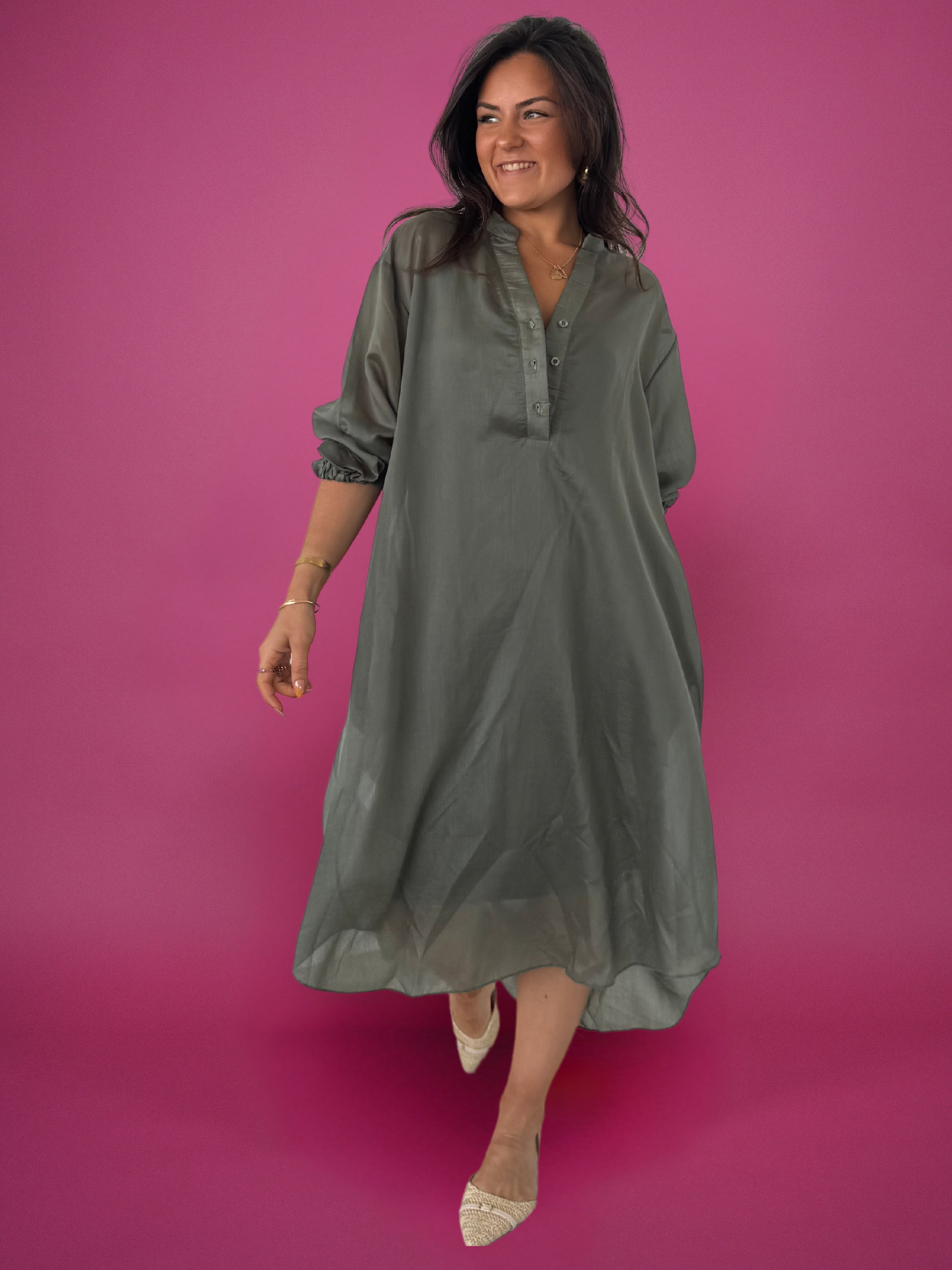 Robe fluide kaki à col tunisien - 1670