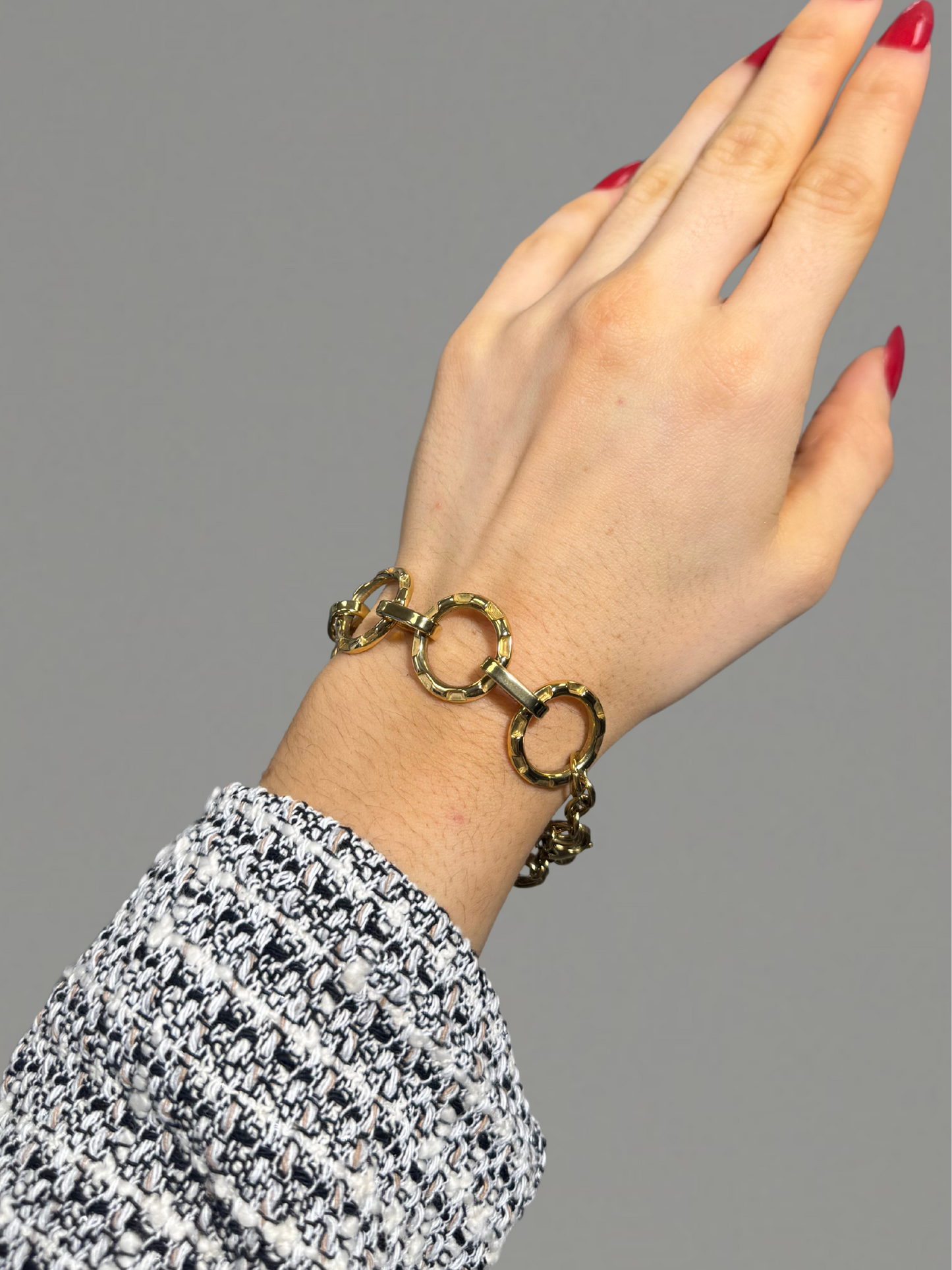 Bracelet doré à boucles