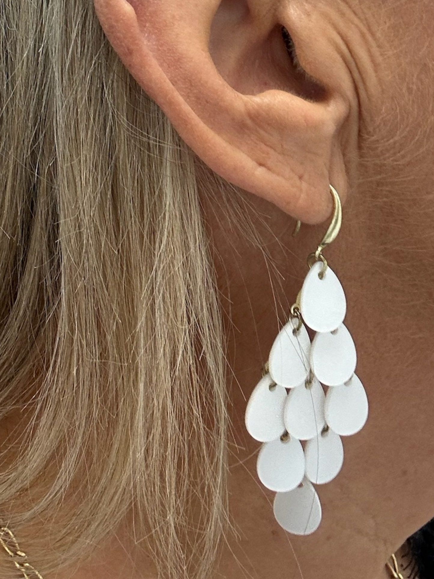 Boucles d’oreilles cascade nacrées