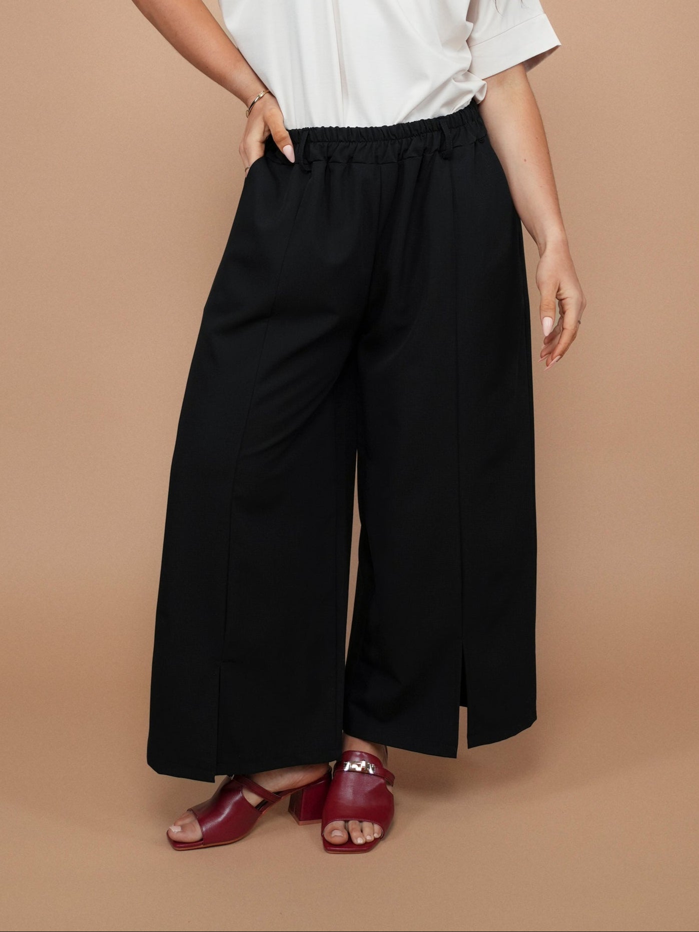 Pantalon noir fendu - 1590