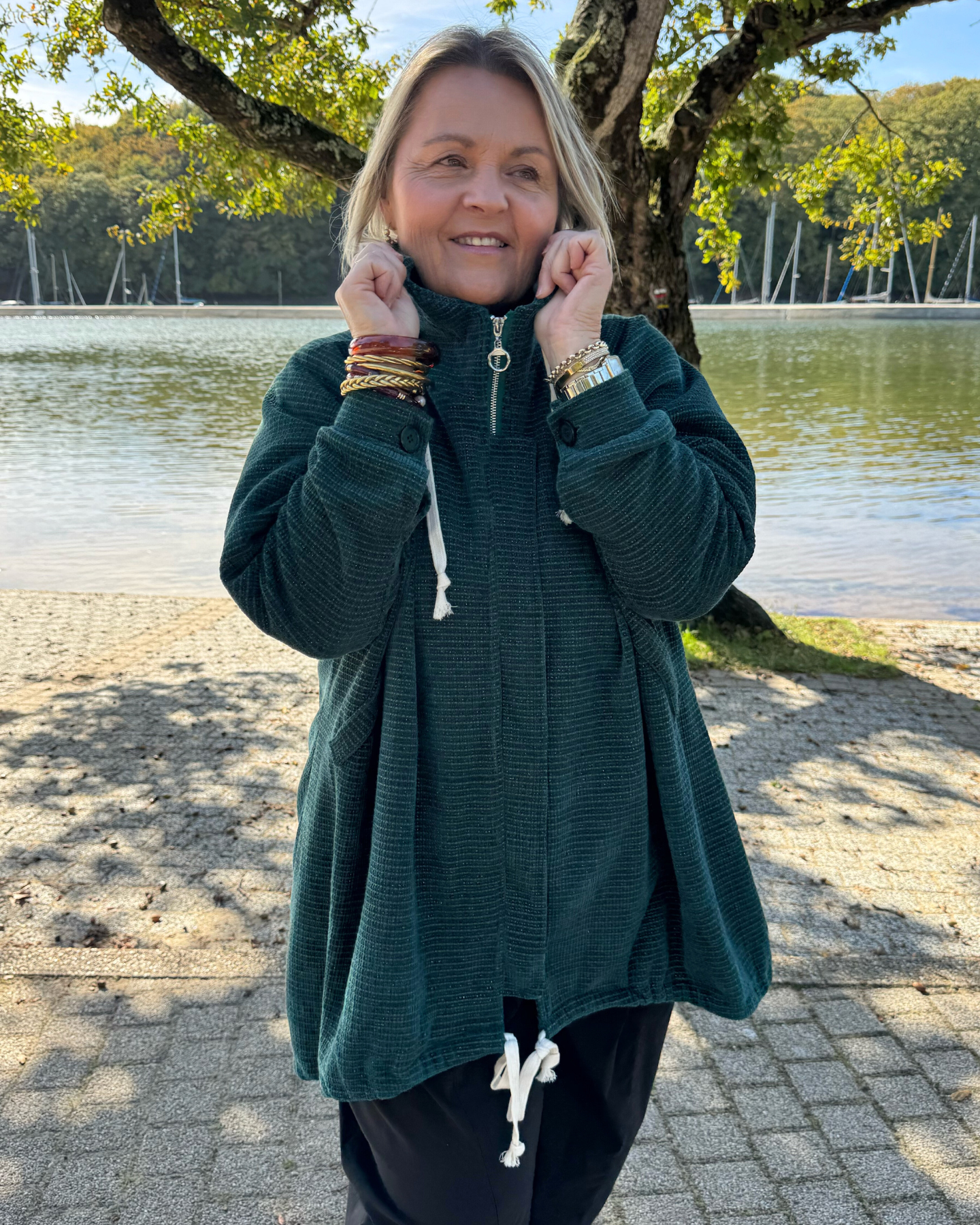 Veste oversize à capuche verte