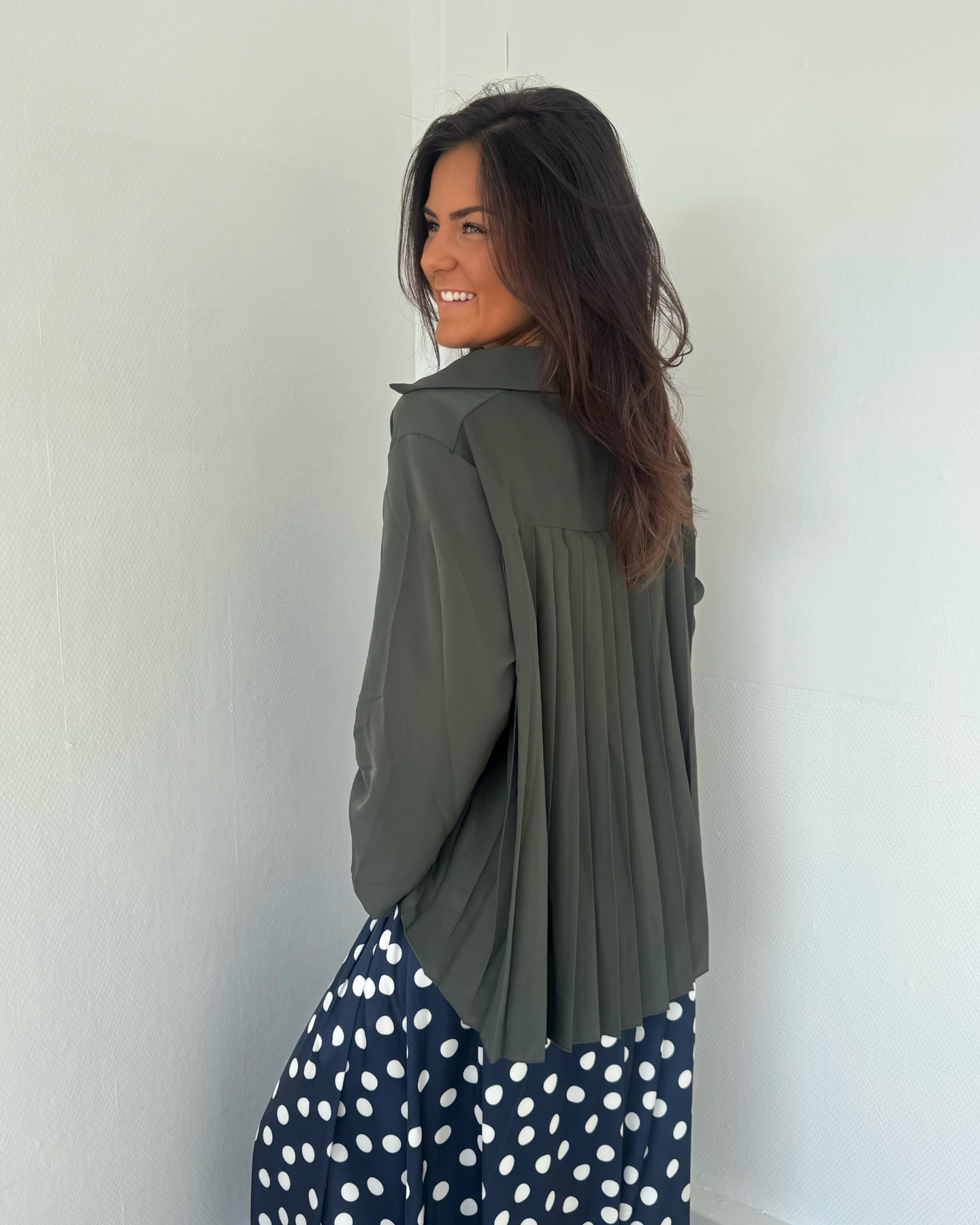 Chemise dos plissé kaki