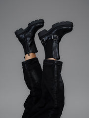 Bottines à boucles