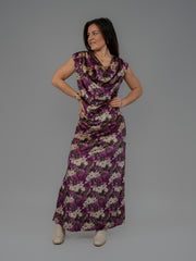 Robe col bénitier manches courtes