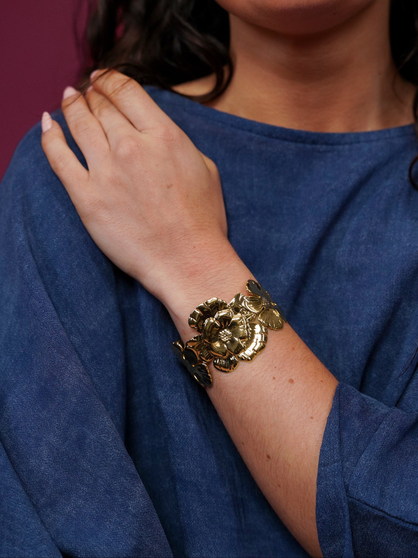 Bracelet manchette en or floral - 1642