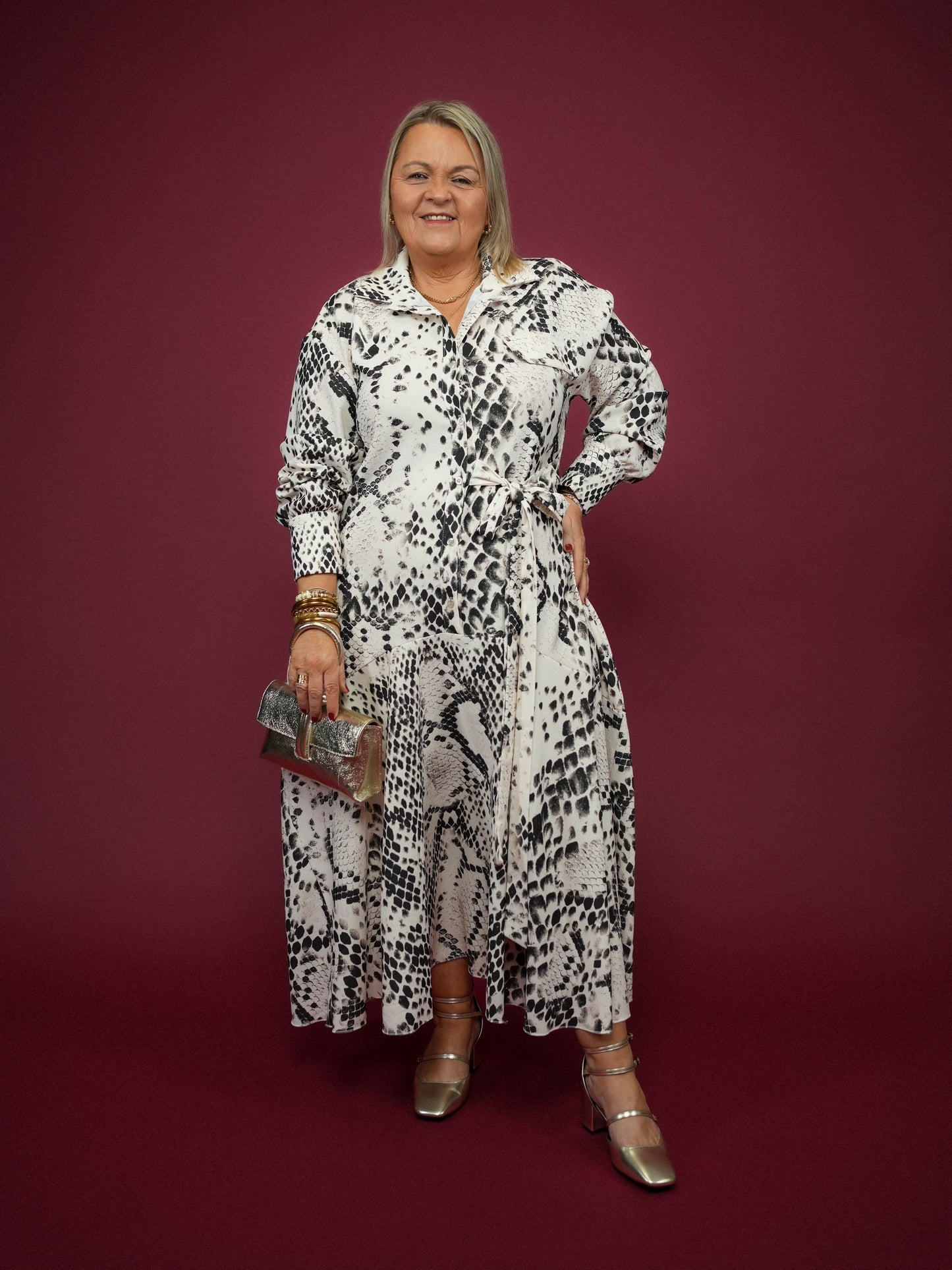 Robe chemise longue serpent - 1600