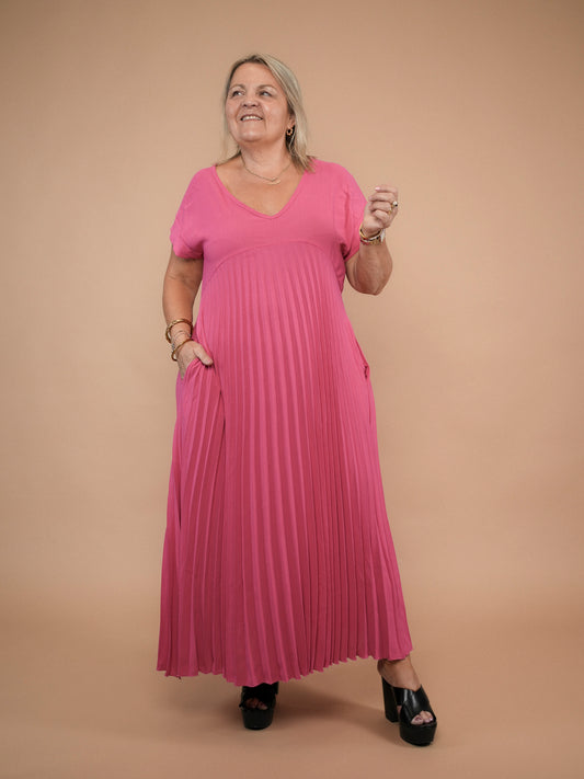 Robe plissée manches courtes framboise