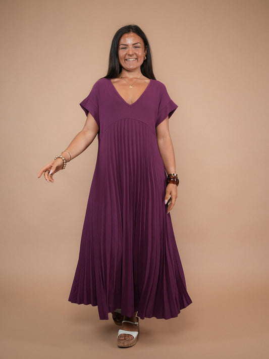 Robe plissée manches courtes magenta