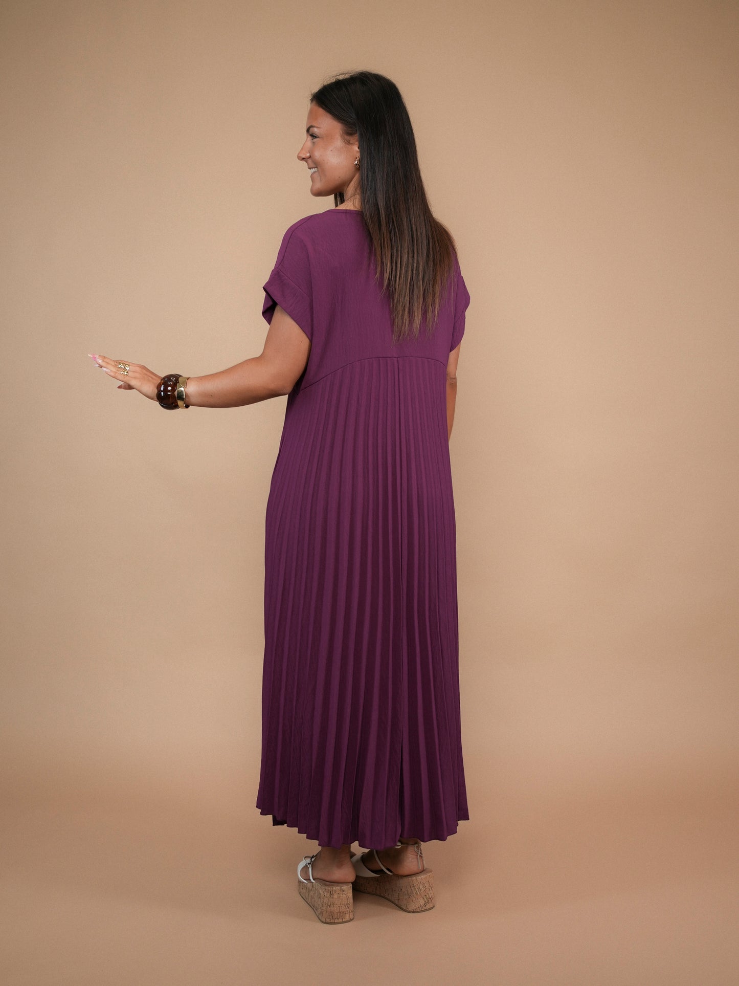 Robe plissée manches courtes magenta