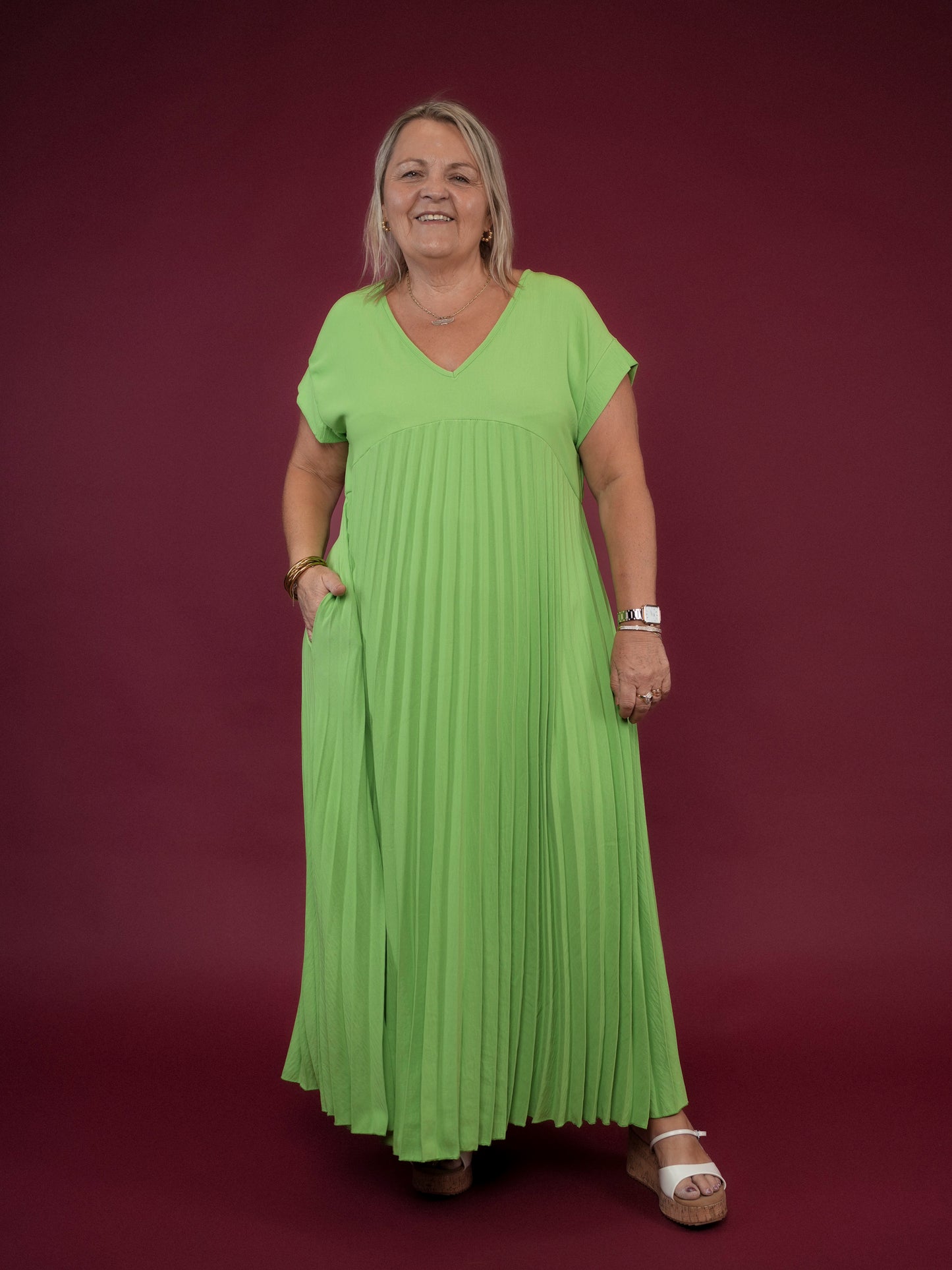 Robe plissée manches courtes vert pomme
