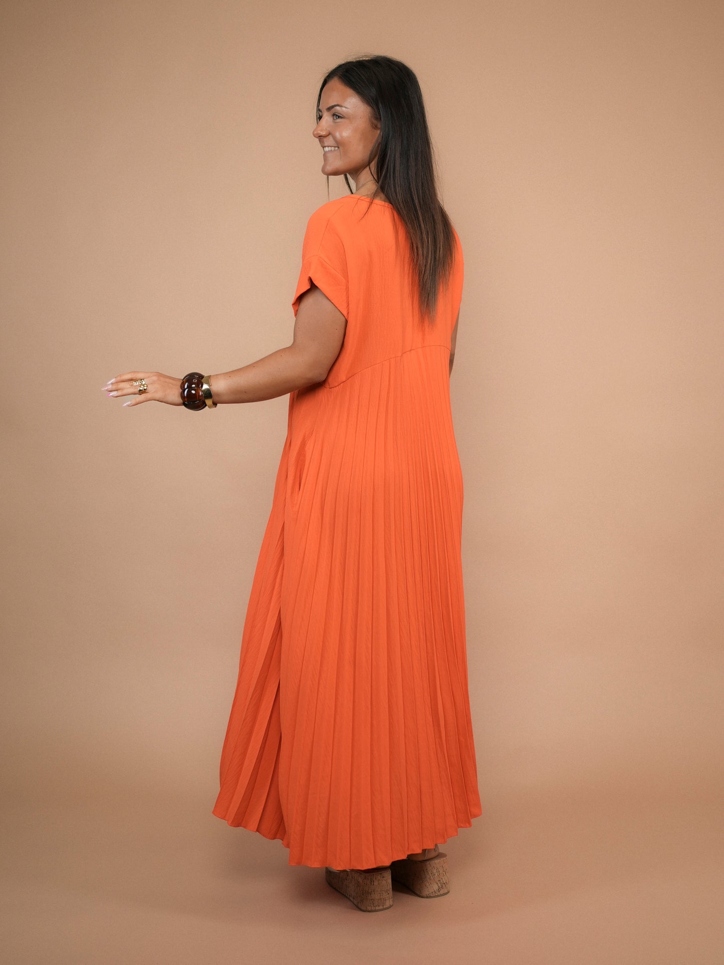 Robe plissée manches courtes orange