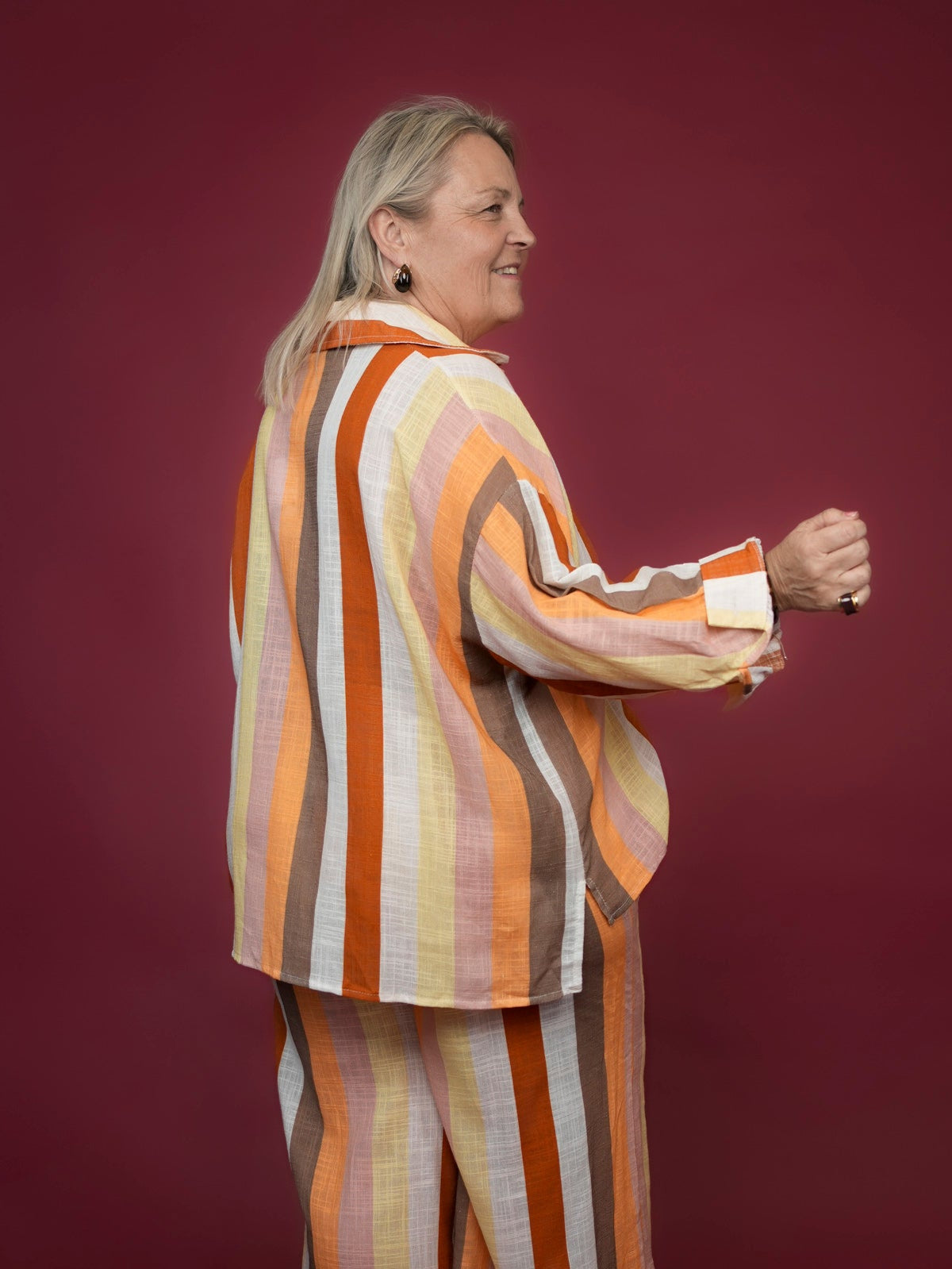 Chemise à rayures colorées