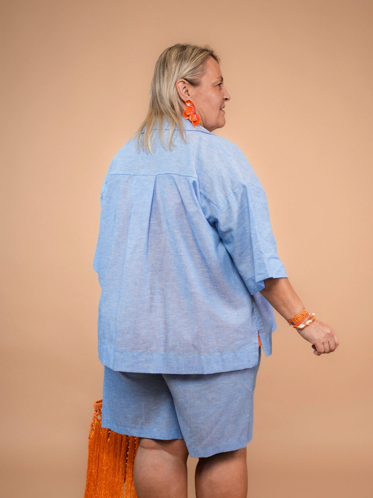 Chemise bleue - 1860