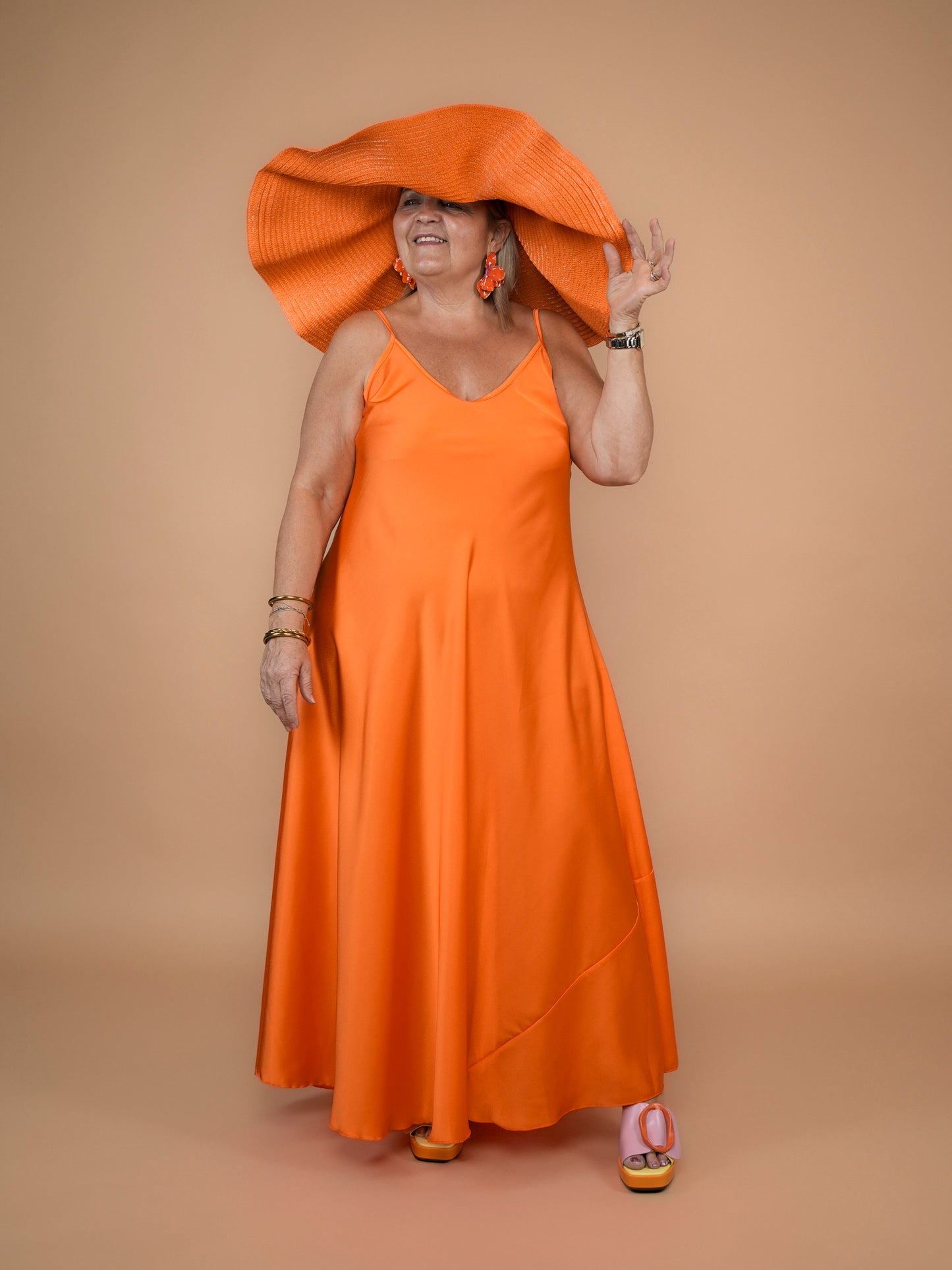 Robe à bretelles orange - 1835
