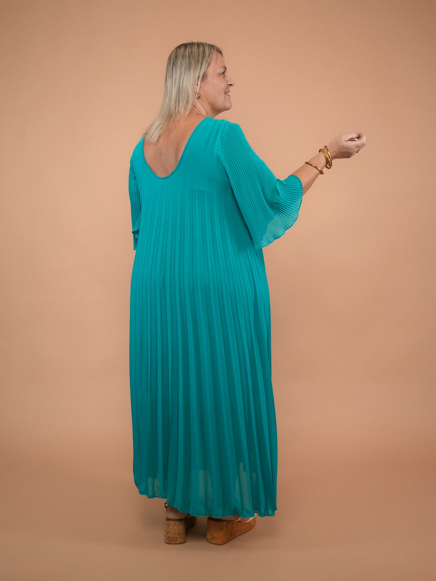 Robe plissée demi-manches bleu lagon