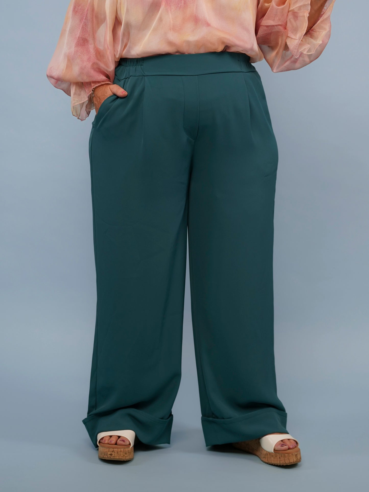 Pantalon à revers bleu canard
