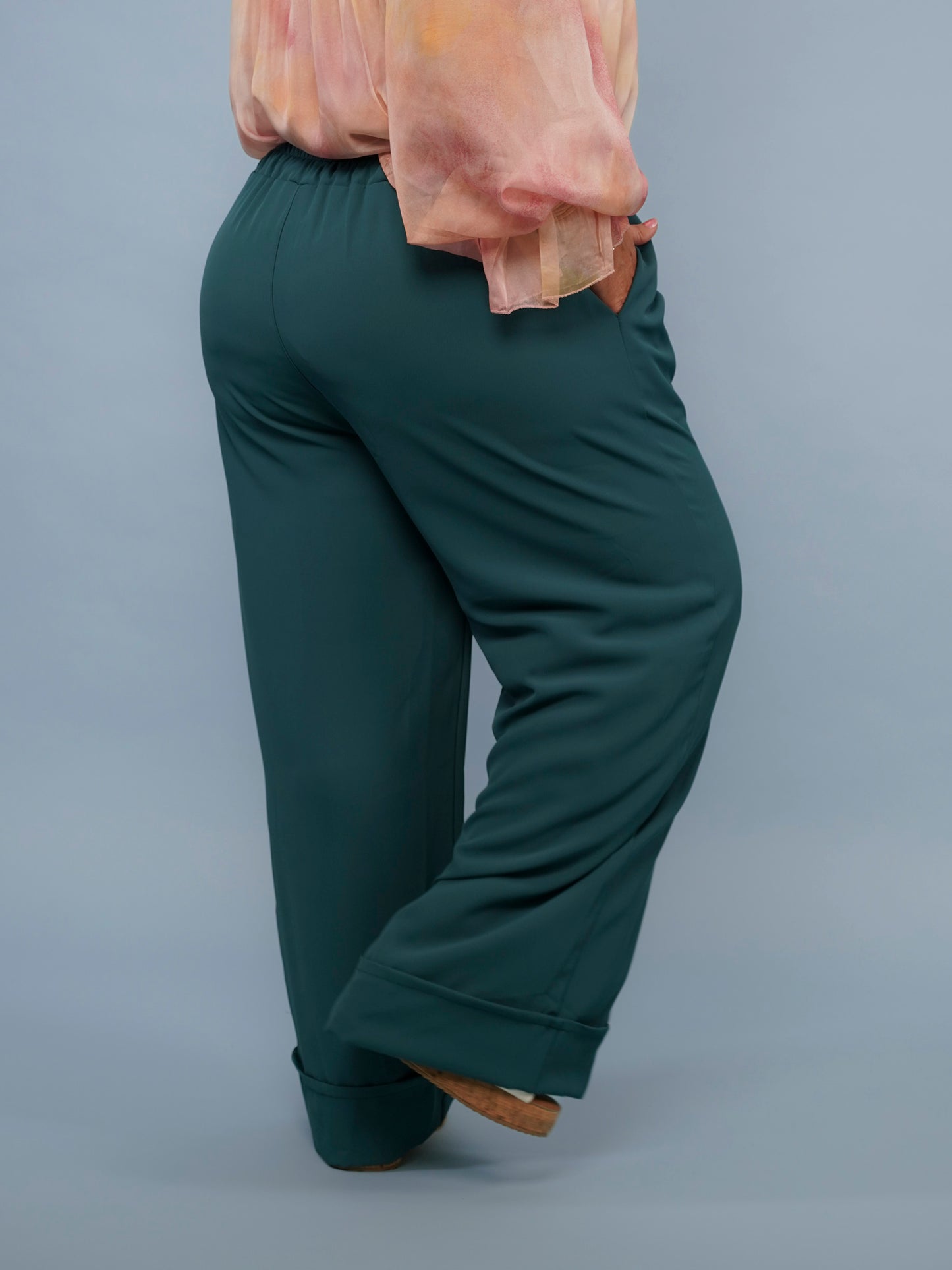 Pantalon à revers bleu canard