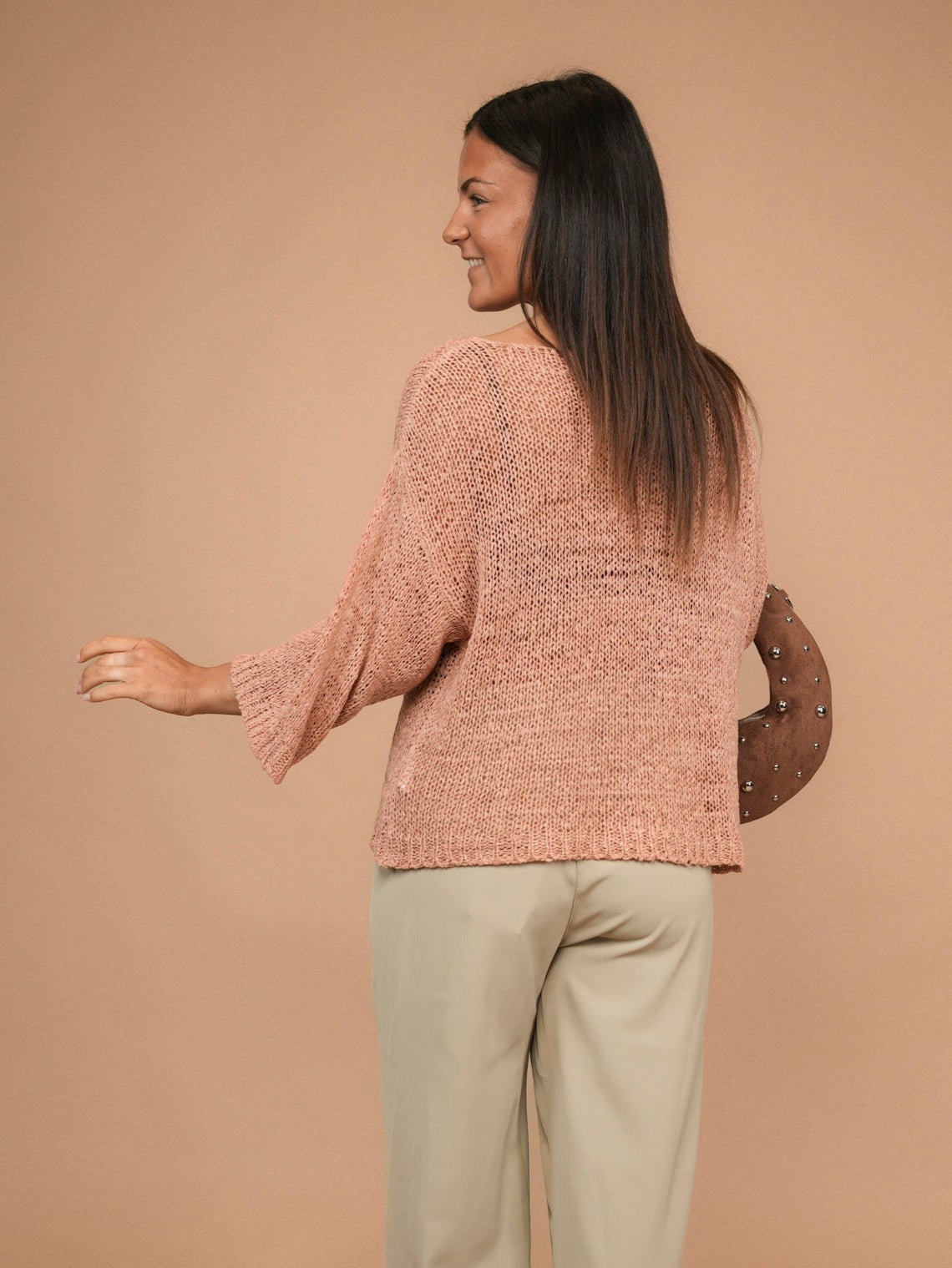 Pull léger en maille ajourée rose poudré