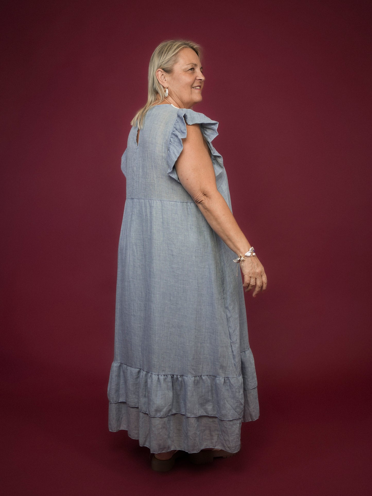 Robe longue à plastron brodé