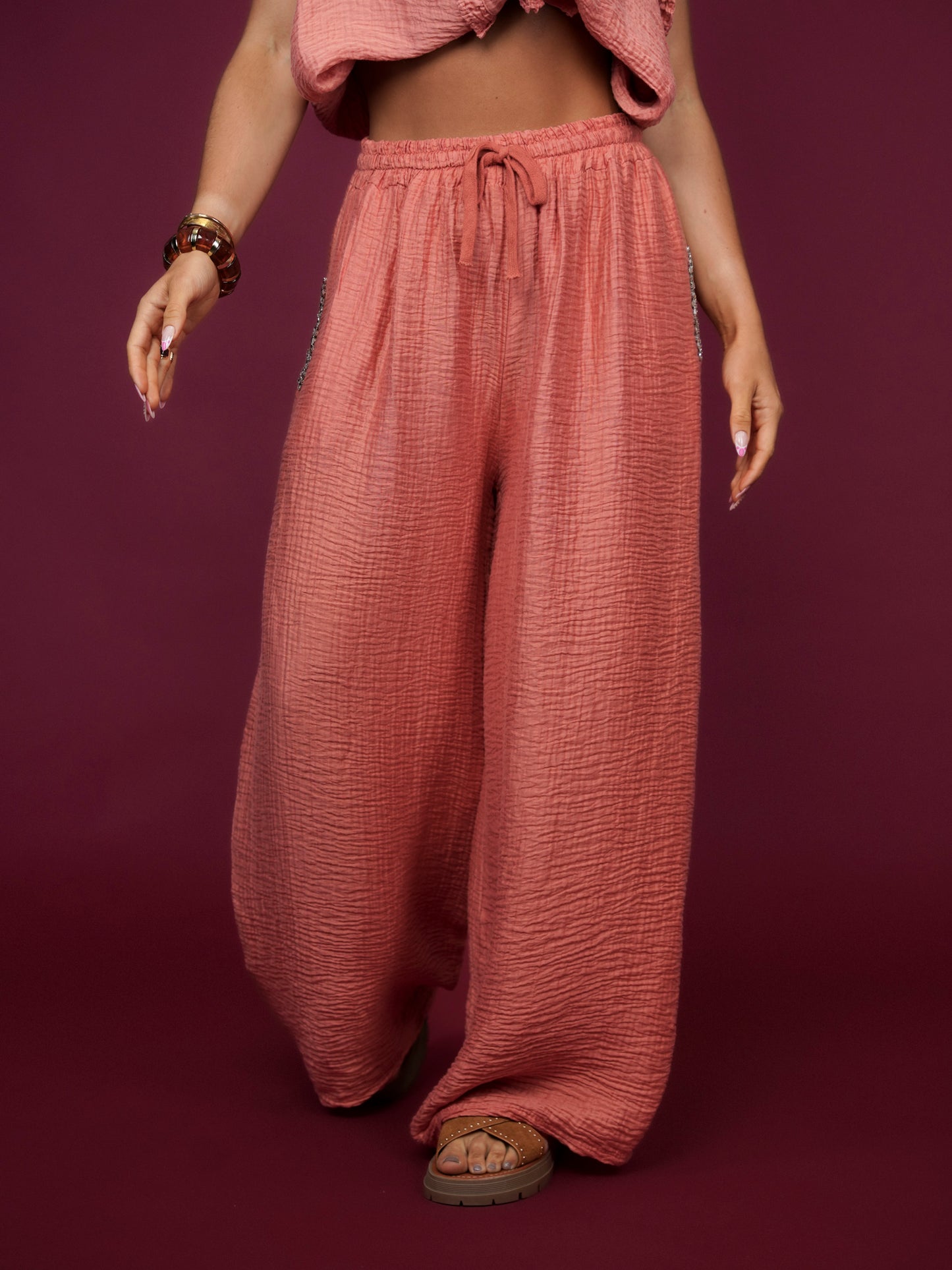 Pantalon effet gaze de coton ocre