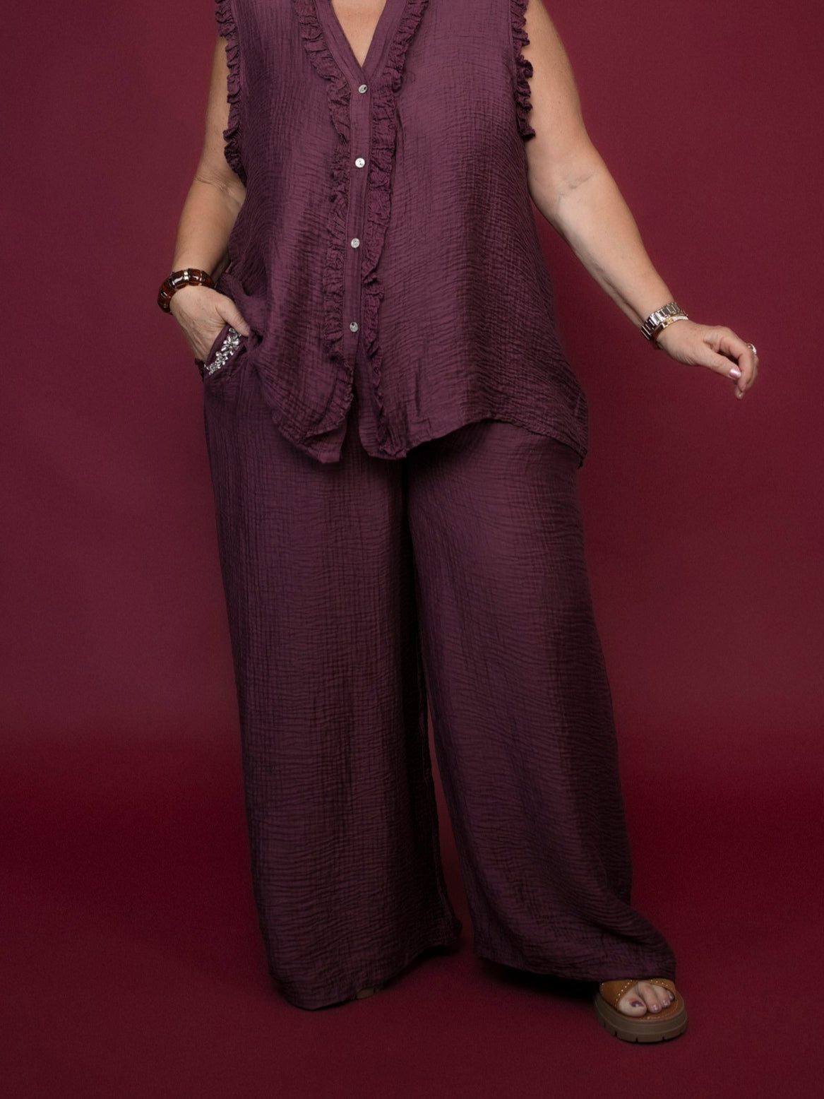 Pantalon effet gaze de coton lie de vin