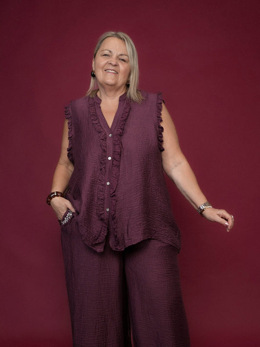 Blouse sans manches effet gaze de coton lie de vin