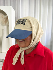 Casquette foulard bleu et beige