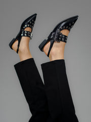 Escarpins plats noirs oeillets