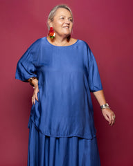 T-shirt fluide effet satiné bleu