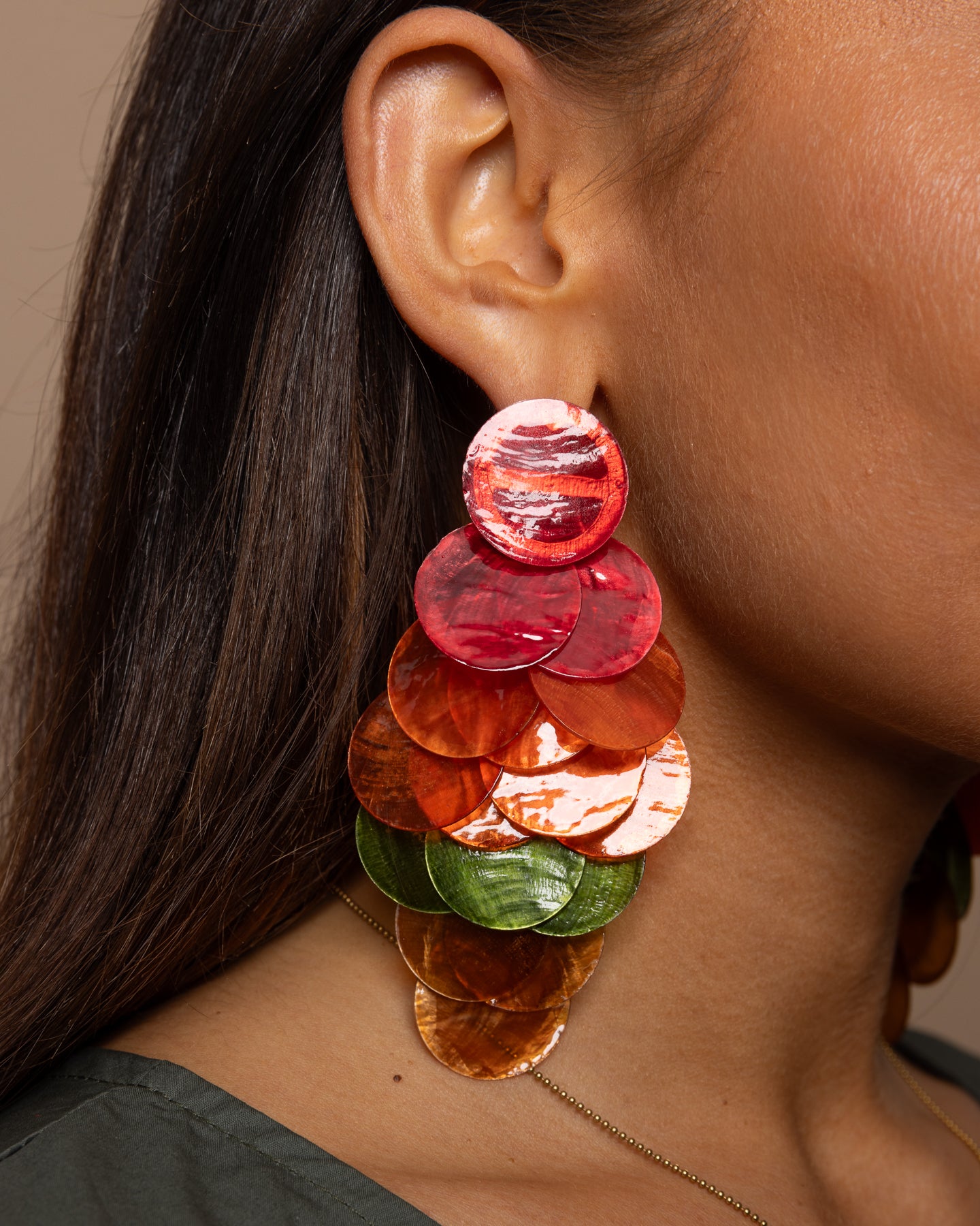 Boucles d’oreilles grappe multicolore
