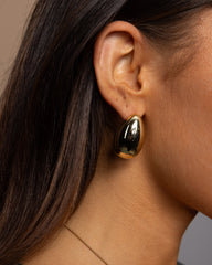 Boucles d’oreilles goutte dorée