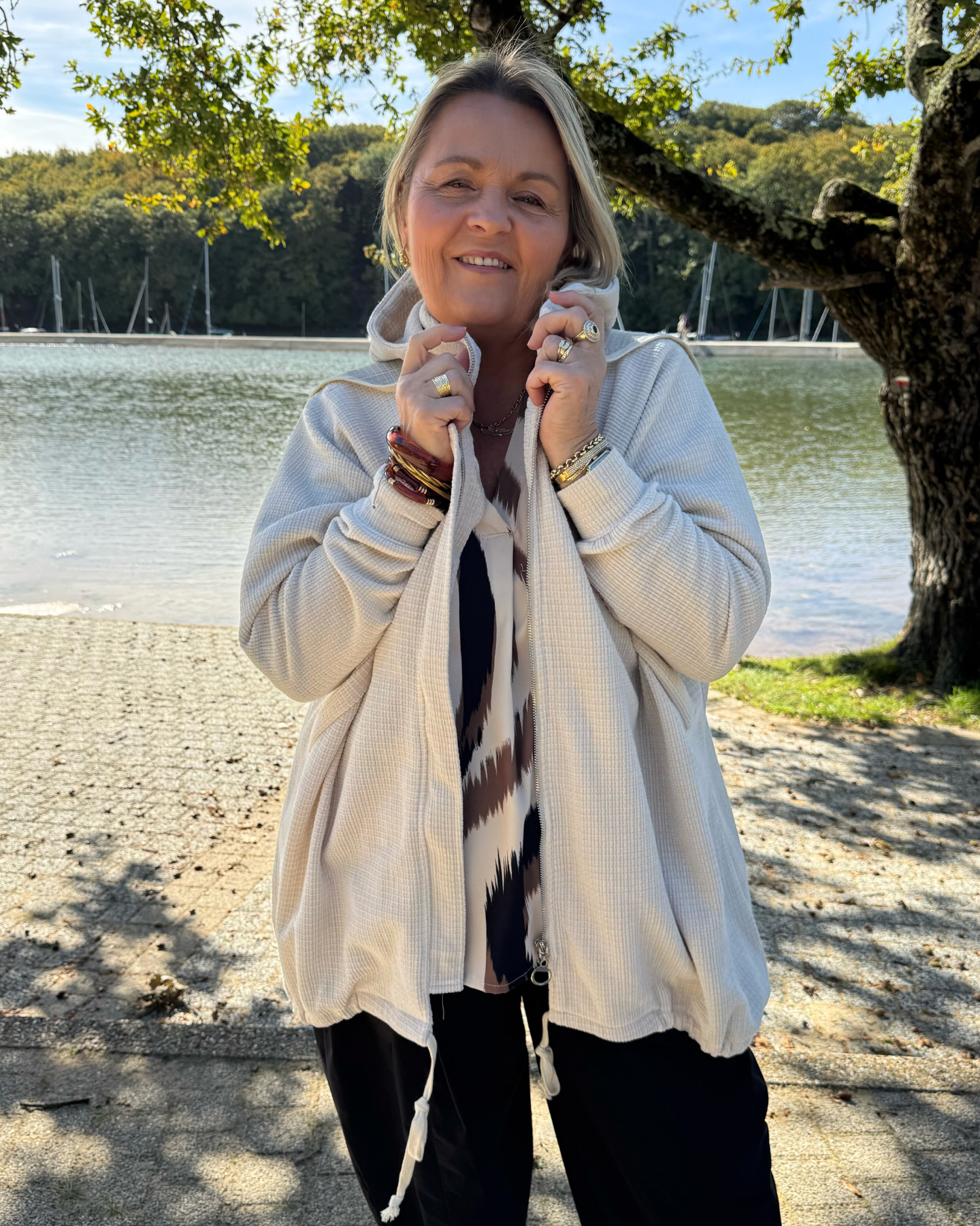 Veste oversize à capuche écrue